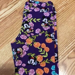 One Size Purple floral  Disney Leggings